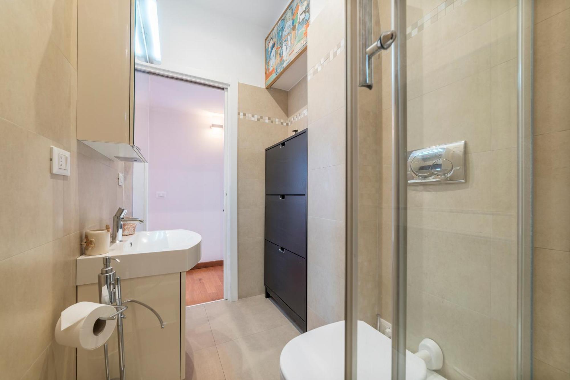 Colosseum Roomy Apartment Rome Exterior photo