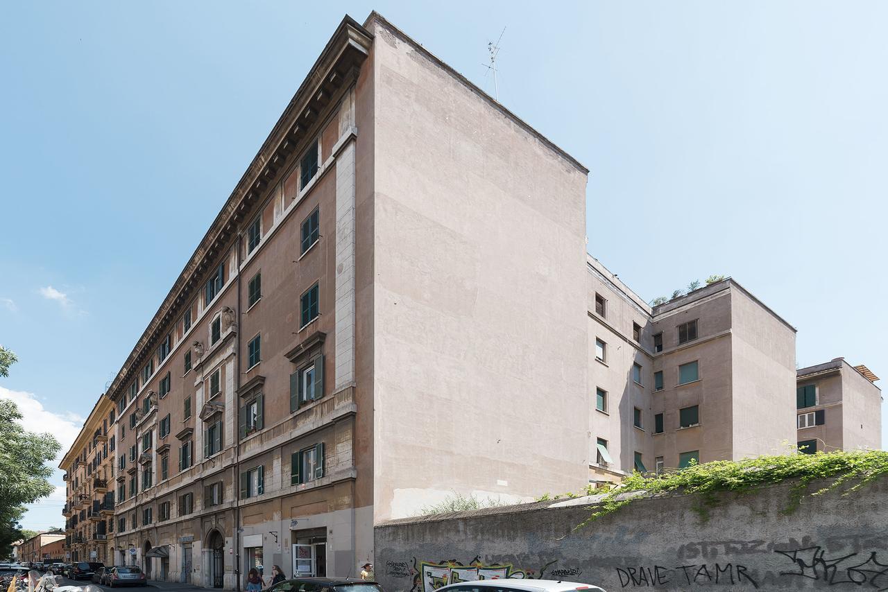 Colosseum Roomy Apartment Rome Exterior photo