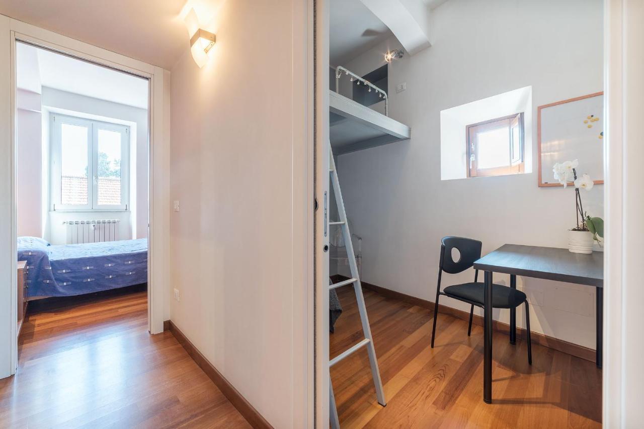 Colosseum Roomy Apartment Rome Exterior photo