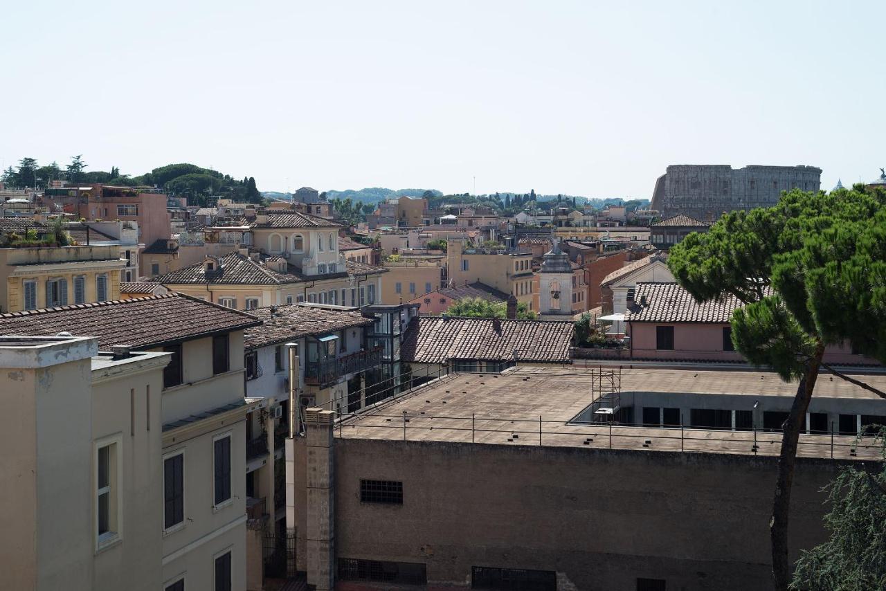 Colosseum Roomy Apartment Rome Exterior photo